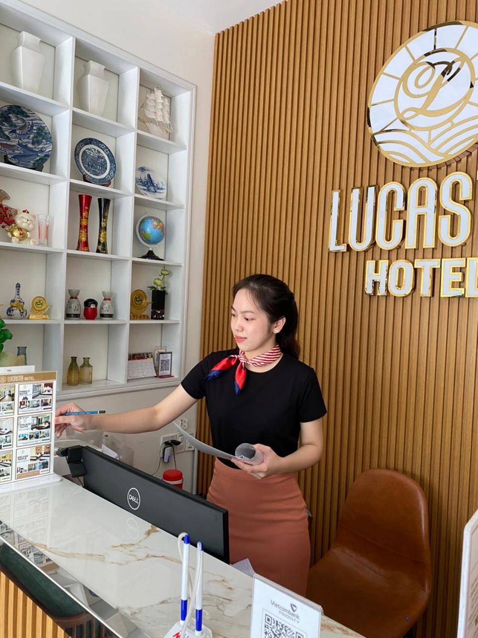 Lucasta Hotel Cần Thơ Exterior foto