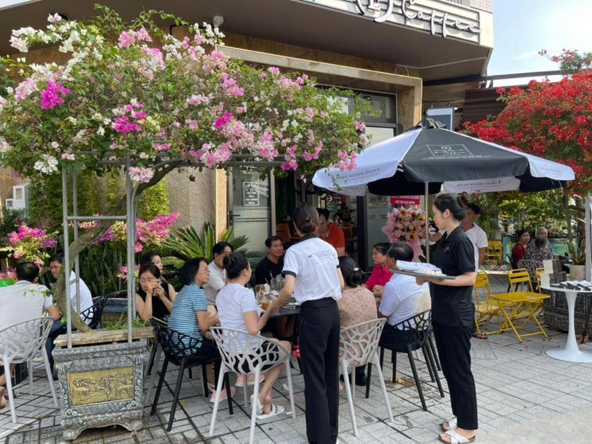 Lucasta Hotel Cần Thơ Exterior foto