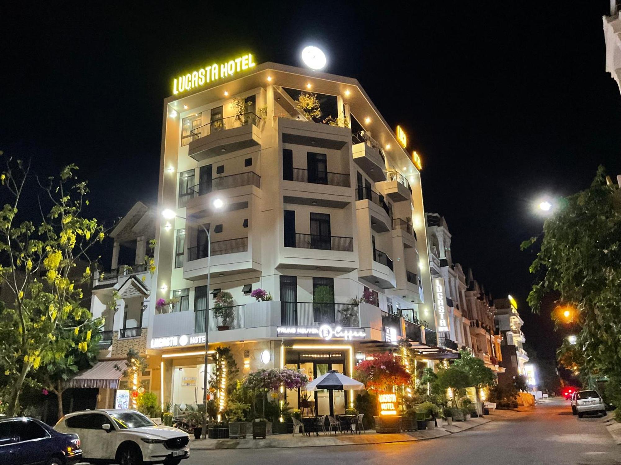 Lucasta Hotel Cần Thơ Exterior foto